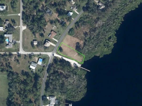 6342 Lakeside Drive W, Sebring, FL 33875