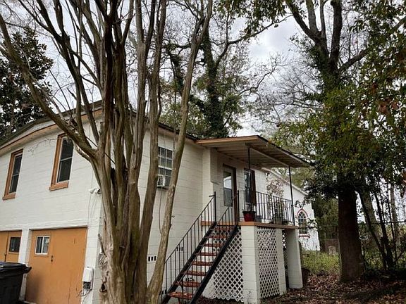 4th image of 3537 Admiral Dr