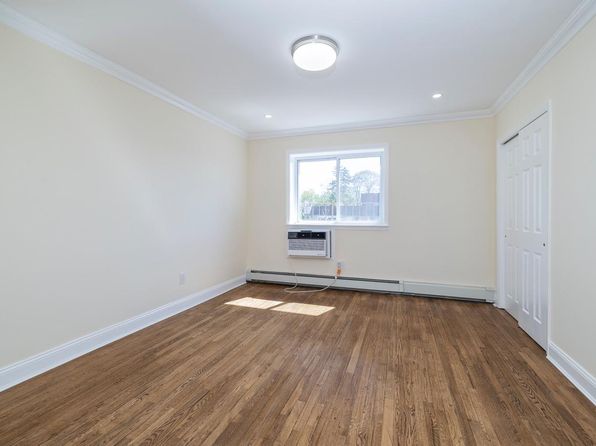 22 N FOREST AVENUE APT 3D, Rockville Centre, NY 11570