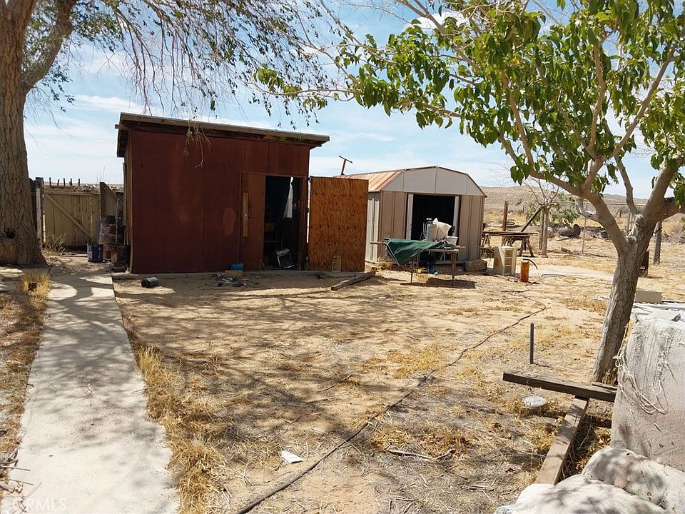 38170 Serra Rd, Hinkley, CA 92347 Zillow