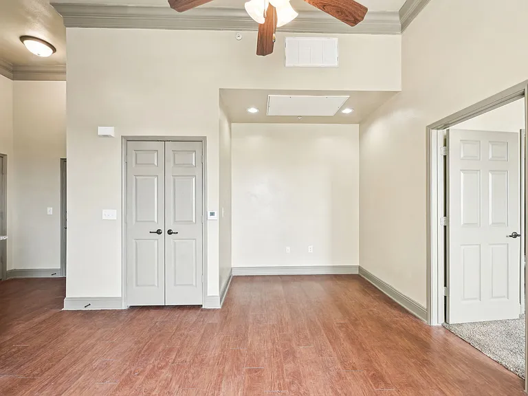 2101 Church Street — Photo 171