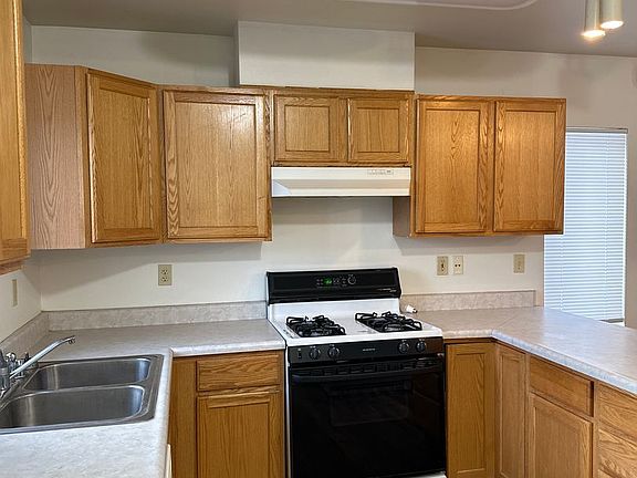 4th image of 237-251 E Kalli Cir #239-04