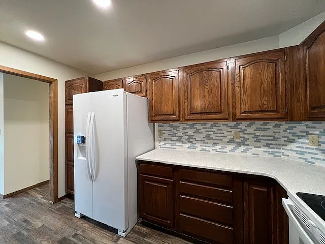 3951 Fairway Hills Dr — Photo 8
