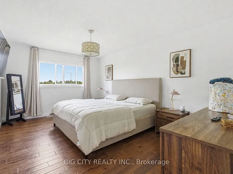 7395 Banffshire Ct #MAIN UPPER — Photo 20