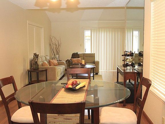 4th image of 1068 Whitebick Dr