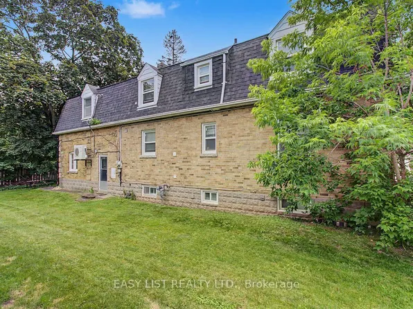 77 Avondale Ave, Toronto, ON M2N 2V1
