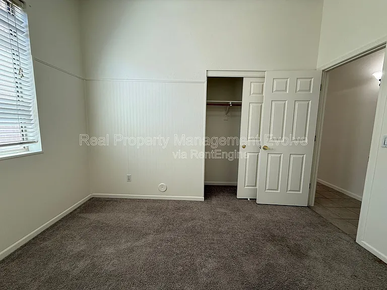 281 W Flamingo Dr — Photo 25