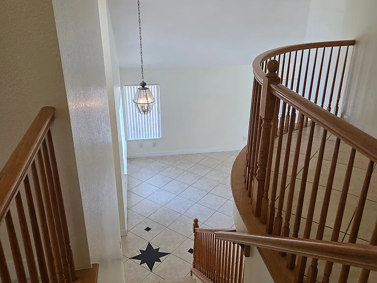 8577 Rosemary Dr — Photo 16