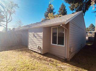 15795 SW Village Cir, Beaverton, OR 97007