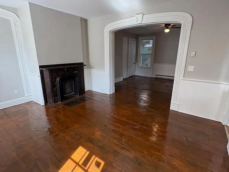 136 Main St #2 — Photo 4