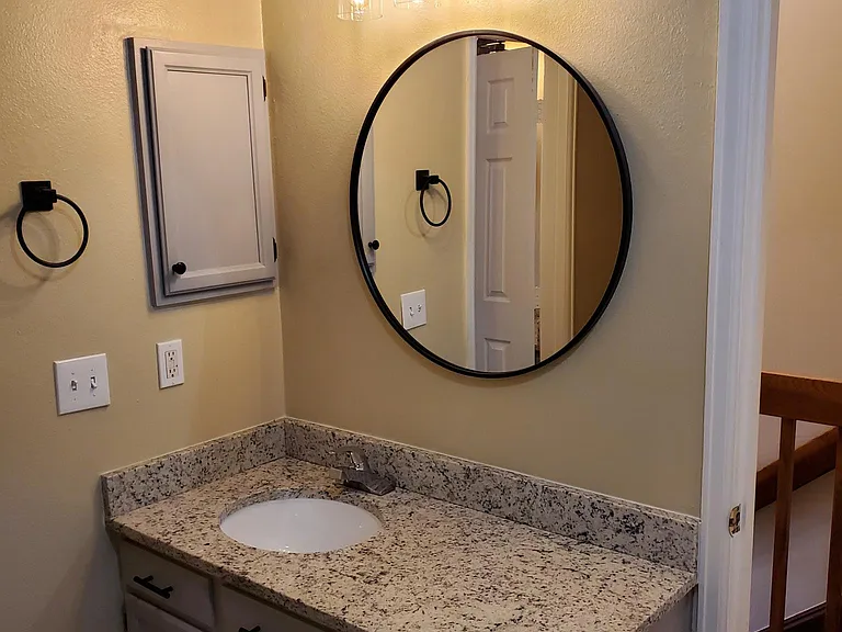 433 S Kittredge St #B — Photo 5