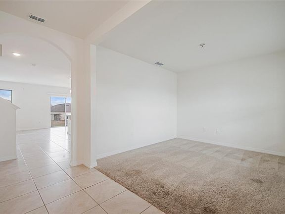 4th image of 2340 Canyon Oak Dr