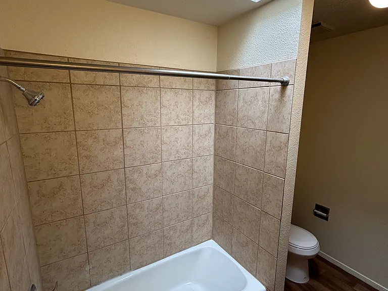 4025 Mary Cir #C — Photo 7