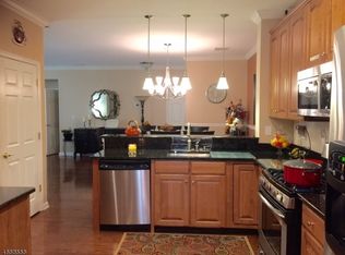 10 Quarry Dr APT D1, Little Falls, NJ 07424