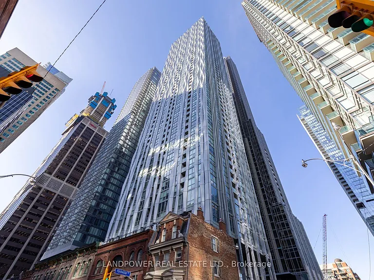 1 Yorkville Ave #4406 — Photo 10