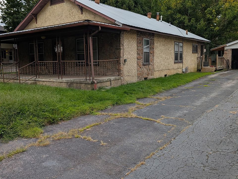 1st image of 441 Georgia Ave