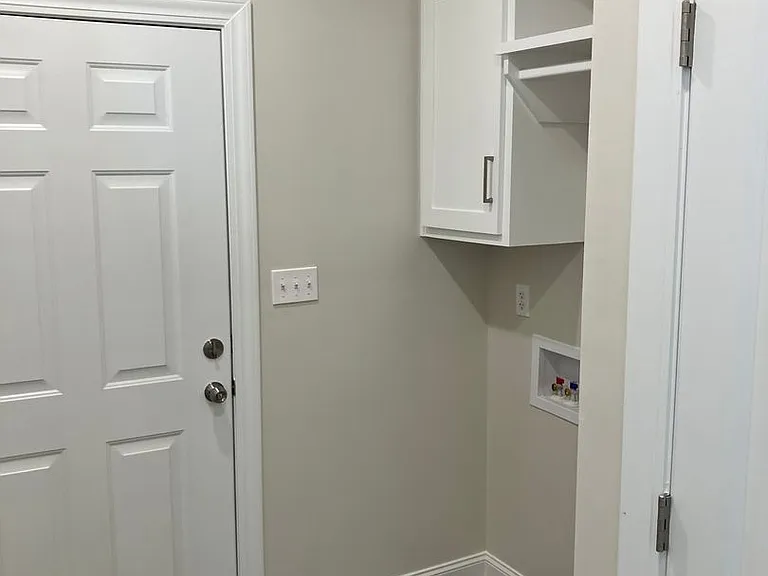 183 Willowbrook Dr — Photo 6