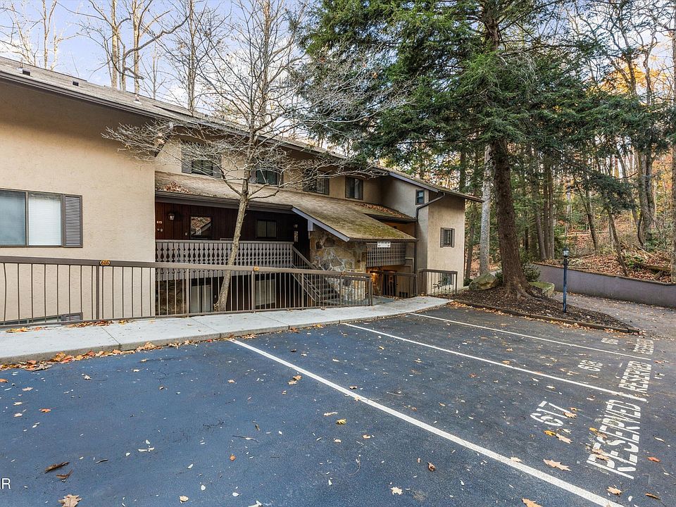 1st image of 1235 Ski Mountain Rd APT 614