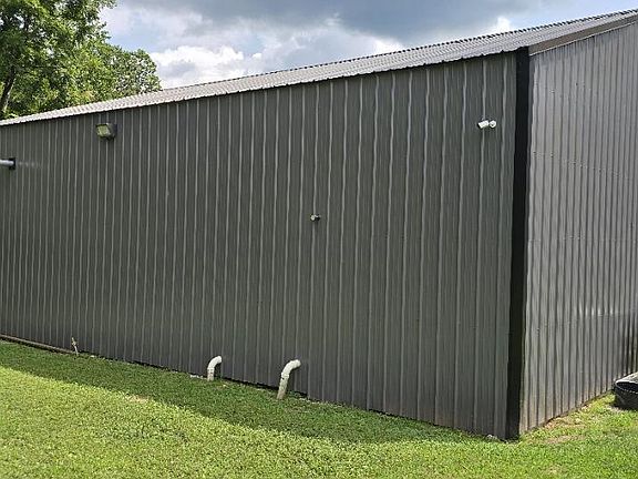 4th image of 120 Bond Cir