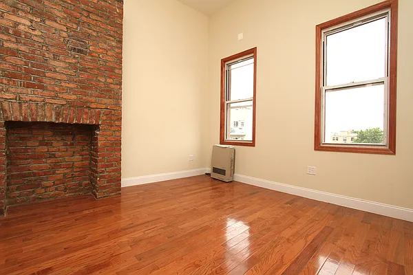 Rented by J Misrahi Realty Corp | media 31