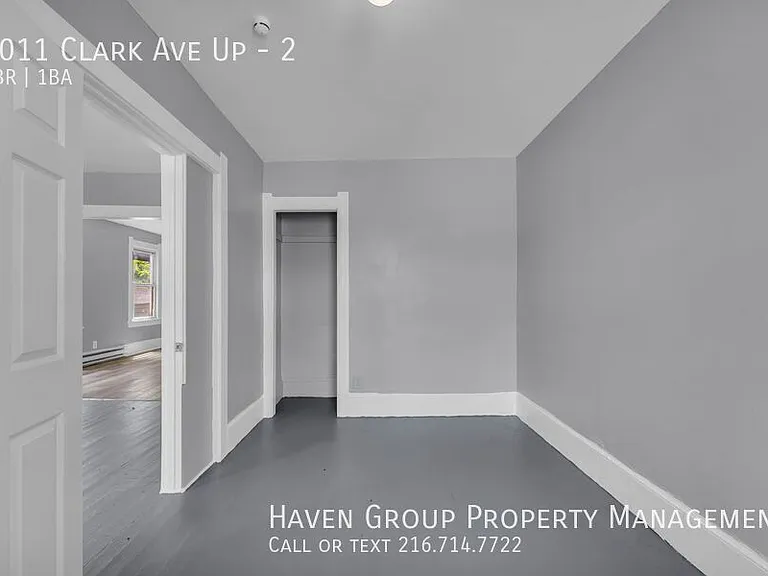 5011 Clark Ave #UP-2 — Photo 11