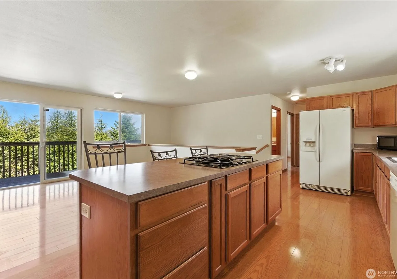PNW Paradise, Rental Belfair Beauty — Photo 4