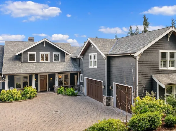 7020 92nd Avenue SE, Mercer Island, WA 98040