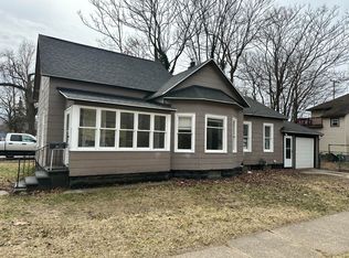 1689 5th St, Muskegon, MI 49441