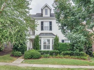 1444 Burnside Dr, Franklin, TN 37067