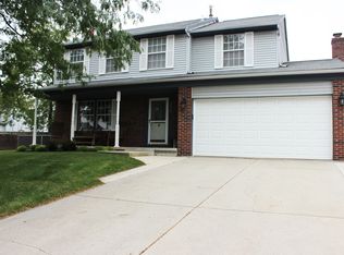 2236 Mardi Ct, Grove City, OH