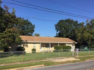 3511 Magnolia St, Pascagoula, MS 39567
