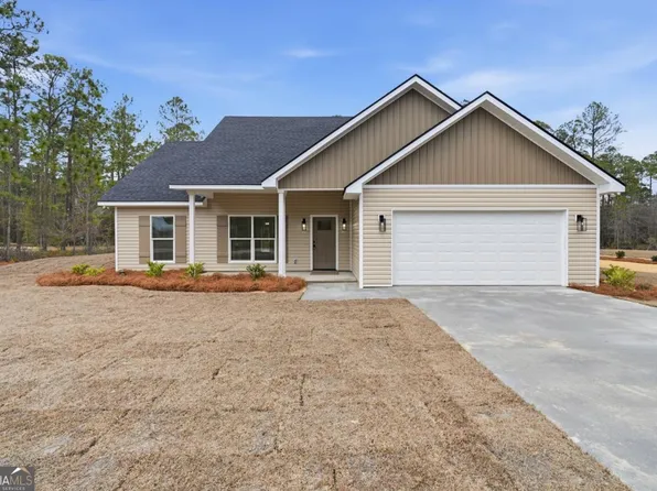 130 Purser Dr, Jesup, GA 31545