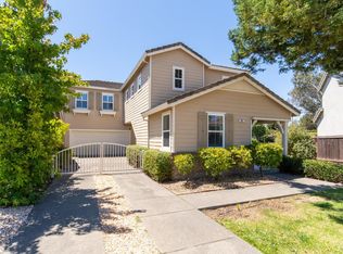 959 Hogwarts Cir, Petaluma, CA 94954