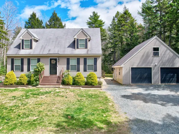 41 Ridgewood Court, Hancock, ME 04640
