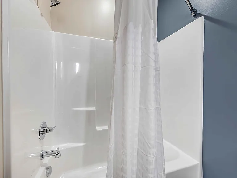 1090 Sgt Asbury Hawn Way — Photo 34