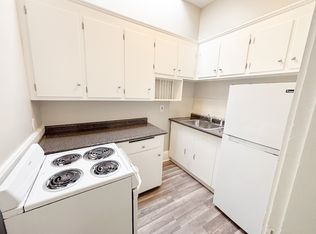 42 E Broadway #2, Derry, NH 03038