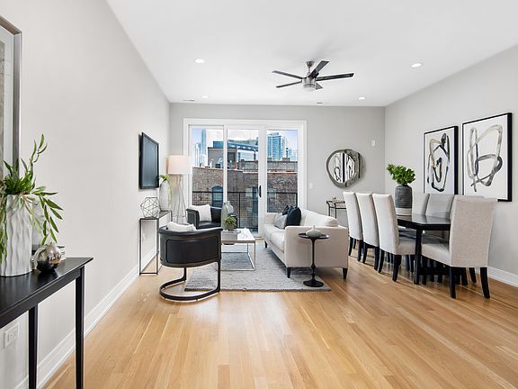 5th image of 680 N Milwaukee Ave APT 603
