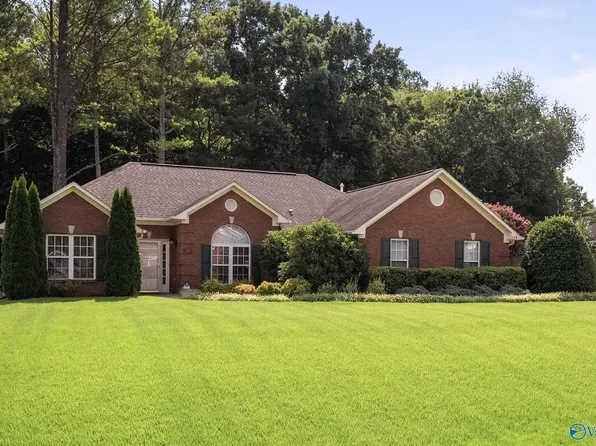 113 Split Cedar Ln, Huntsville, AL 35806