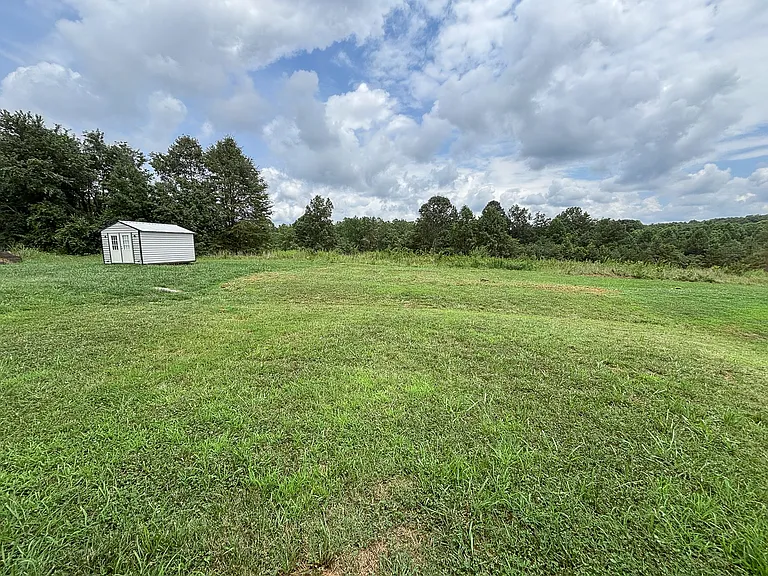 1542 Catskill Way — Photo 31
