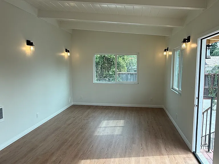 1835 N Vulcan Ave #4 — Photo 16