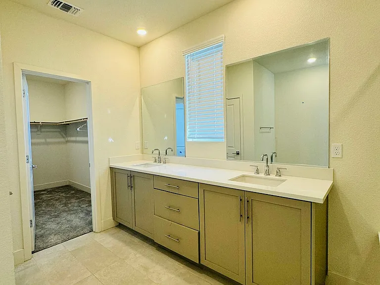 3973 Telluride St — Photo 18