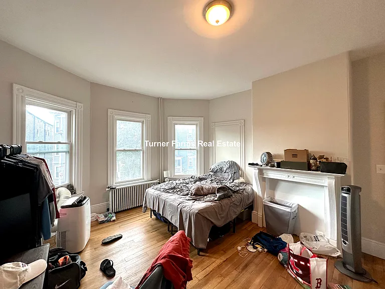 158 Boston St #2F — Photo 6
