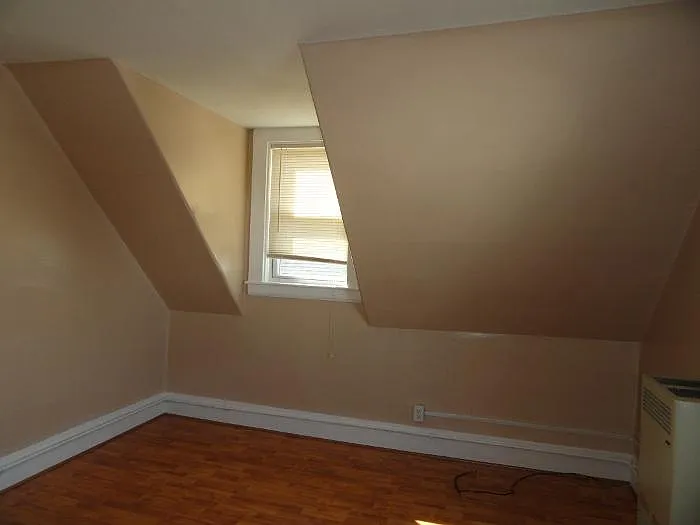 14 Albion St #3 — Photo 11