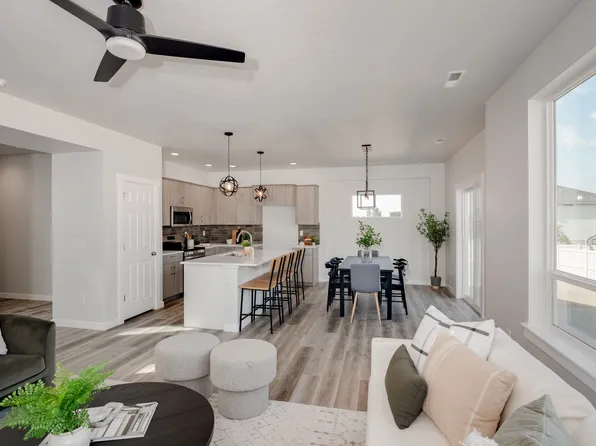 Homes Available Soon, Fossil Creek