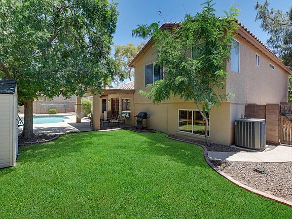 6140-West-Mescal-Street-38
