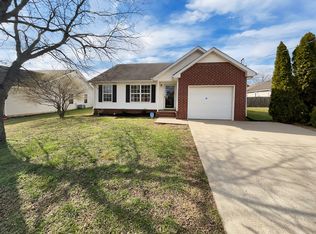 1131 Eastwoods Dr, Murfreesboro, TN 37130