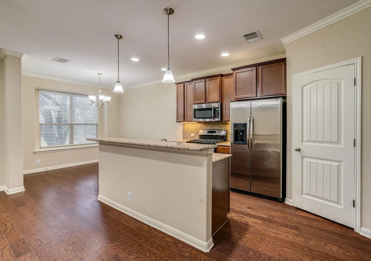 14001 Avery Ranch Blvd #1603 **Lawn Care Included** — Photo 4