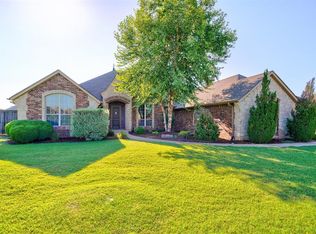 10700 Malaga Way, Oklahoma City, OK 73173