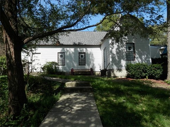 5th image of 513 Buell Ave