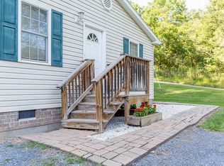 612 Pepper Rd, Mount Jackson, VA 22842